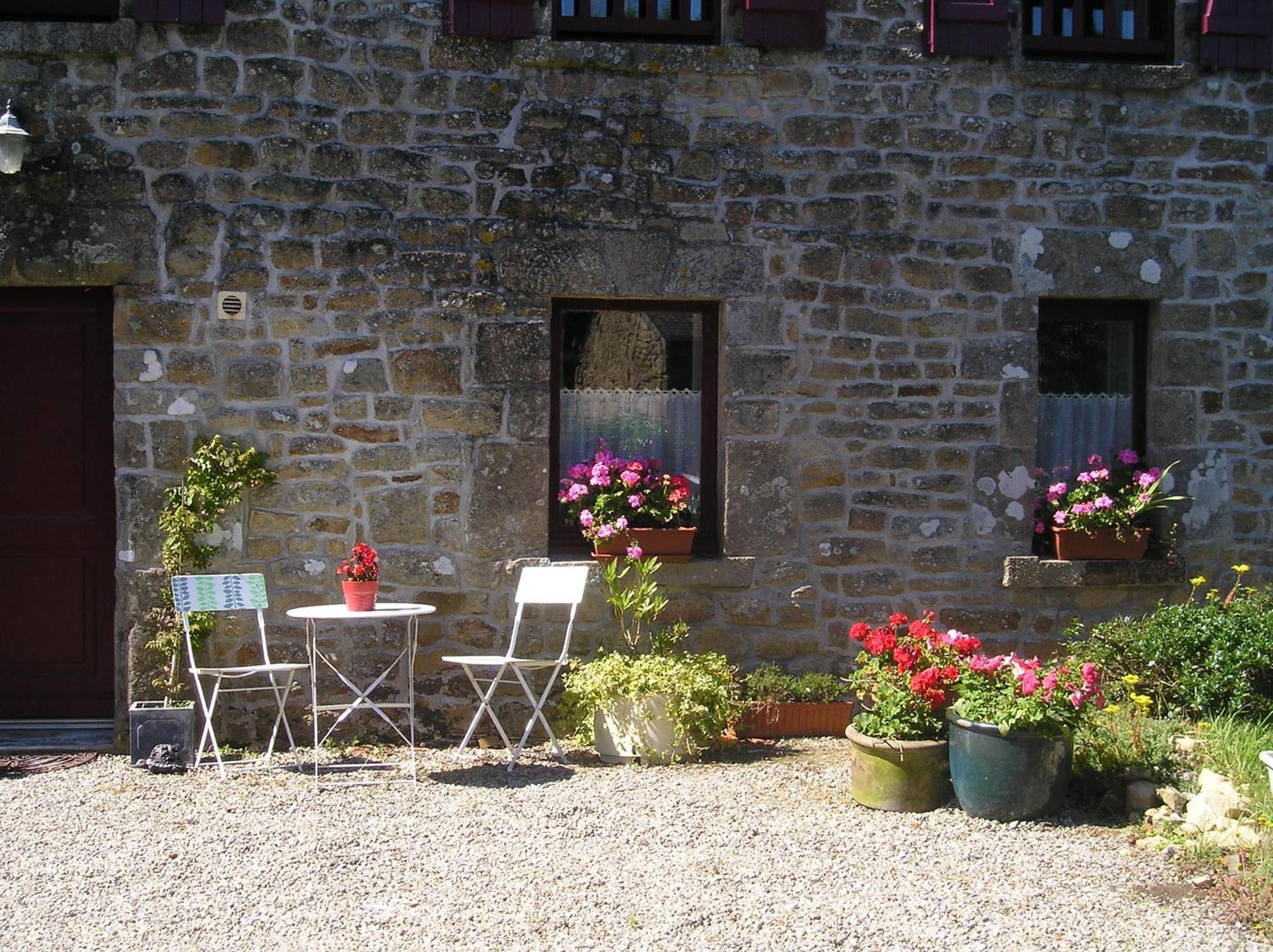Les Hortensias De Kerbarch Ploemel Luaran gambar